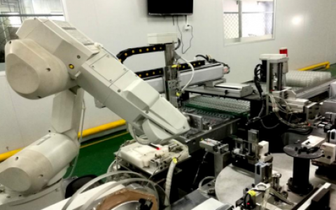 服務(wù)器2.5寸硬盤(pán)支架全自動(dòng)組裝線